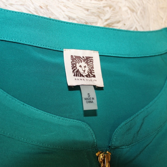 Anne Klein Emerald Green zipper blouse! Sz: S - Picture 5 of 7